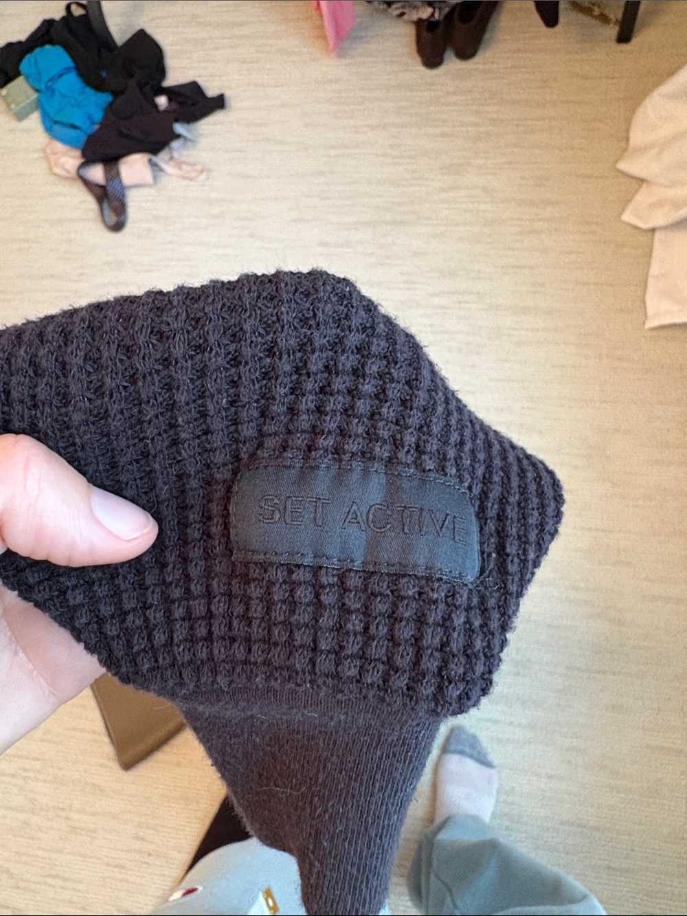 Set Active Waffle Knit Pullover - Picture 7 of 7